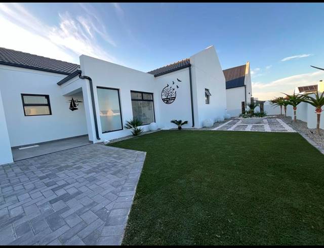 3 BEDROOM HOUSE FOR SALE IN LAAIPLEK
